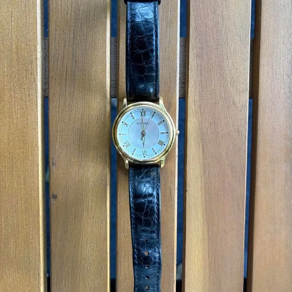 Fossil watch black